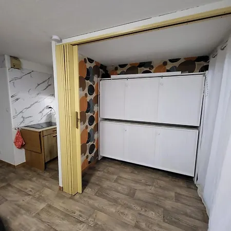 T2 Bis, 5p Secteur Richelieu Avec Terrasse, Piscine, Tennis, Parking Prive Apartment *